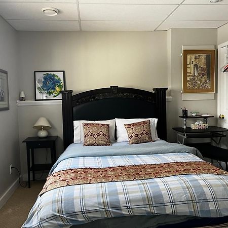 Citadel Cozy Quilt Private Bedroom Calgary Luaran gambar